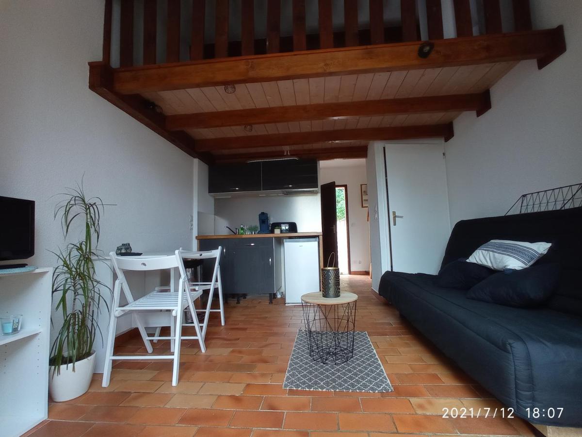 Maisonnette En Residence Avec Piscine Et Tennis Saint-Vallier-de-Thiey ภายนอก รูปภาพ